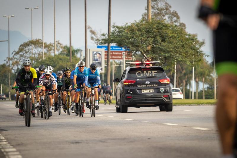 Via Amiga do Ciclista reuniu cerca de 1600 pessoas no último domingo