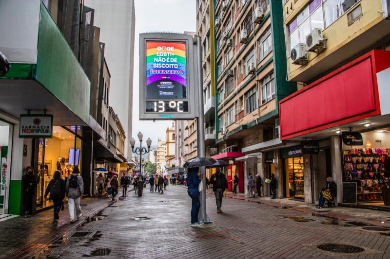 Florianópolis faz ações de divulgação sobre o Dia do Orgulho LGBTI+