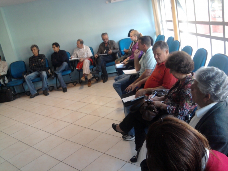 Moradores do Maciço se reúnem com técnicos da Prefeitura