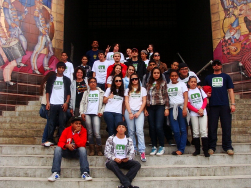 PROJOVEM Adolescente participa 29º Festival de Dança de Joinville.