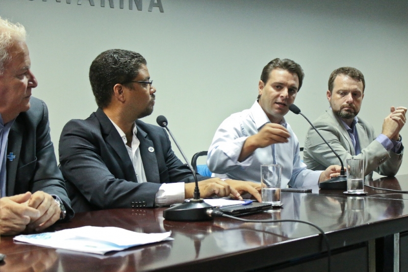 PMF assina convênio com Udesc para Residência