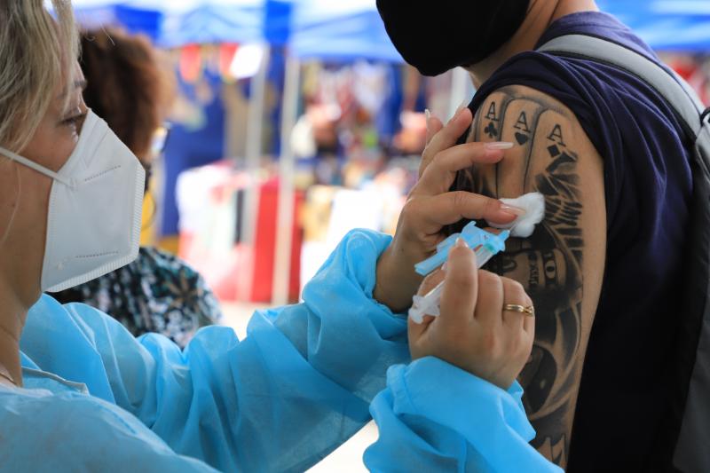 Florianópolis continua vacinação contra Covid-19 e Influenza nesta quinta-feira, 28 de julho