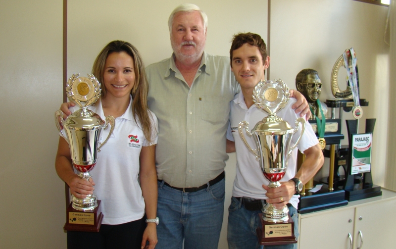 Atletas de caratê da Capital conquistam o primeiro lugar na Alemanha 