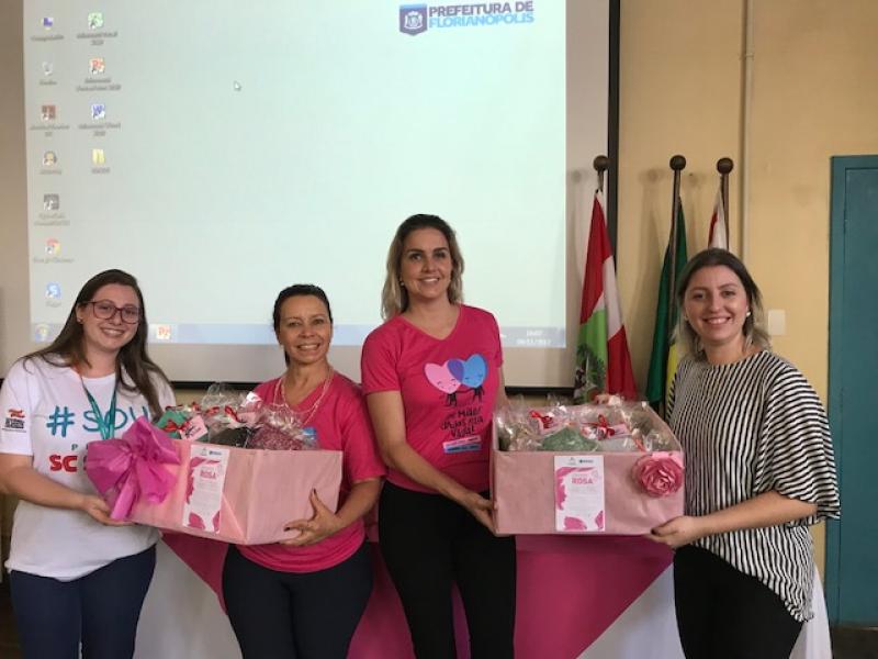 Prefeitura apoia Outubro Rosa com campanha de doação