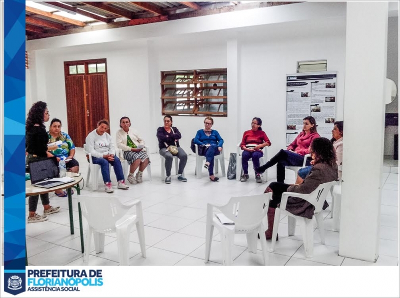 Oficina debate ações do Outubro Rosa