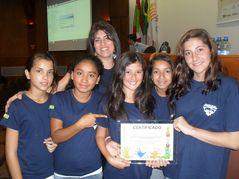 Alunos aprendem a economizar energia 