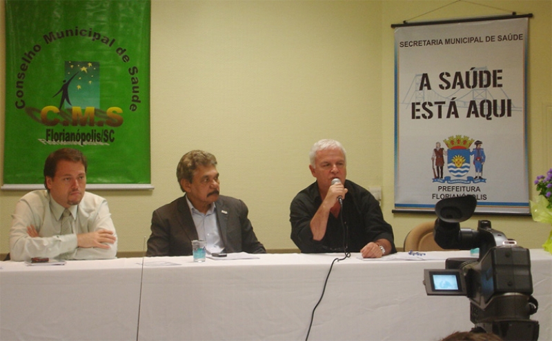 Seminário discute a contratualização do SUS em Florianópolis