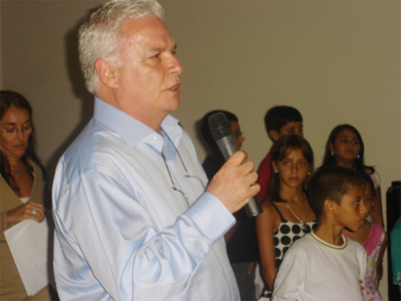 Alunos recebem premiação por carinho aos animais