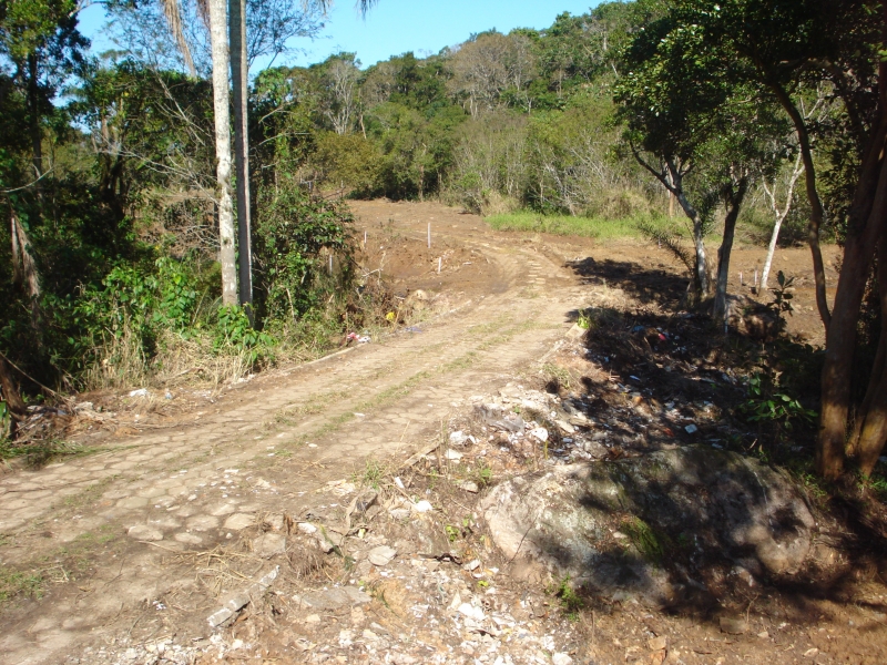Secretário de Habitação visita as obras do Parque do Maciço