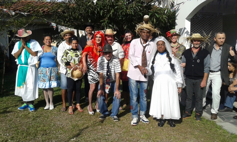 Festa fortalece vínculos e alegra pacientes 