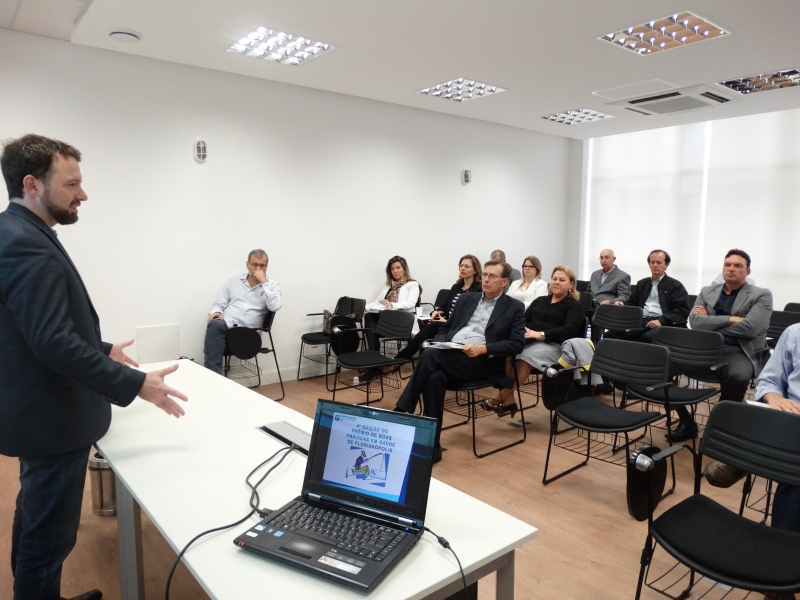 Oficina avalia projetos do Prêmio Boas Práticas