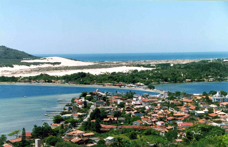 DEFIS fiscaliza área irregular na Lagoa da Conceição