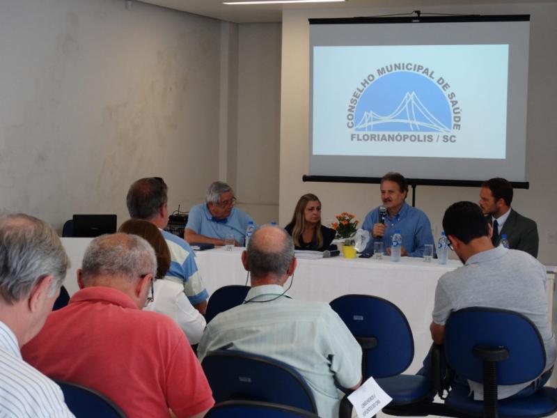 Nova gestão do Conselho Municipal de Saúde toma posse 