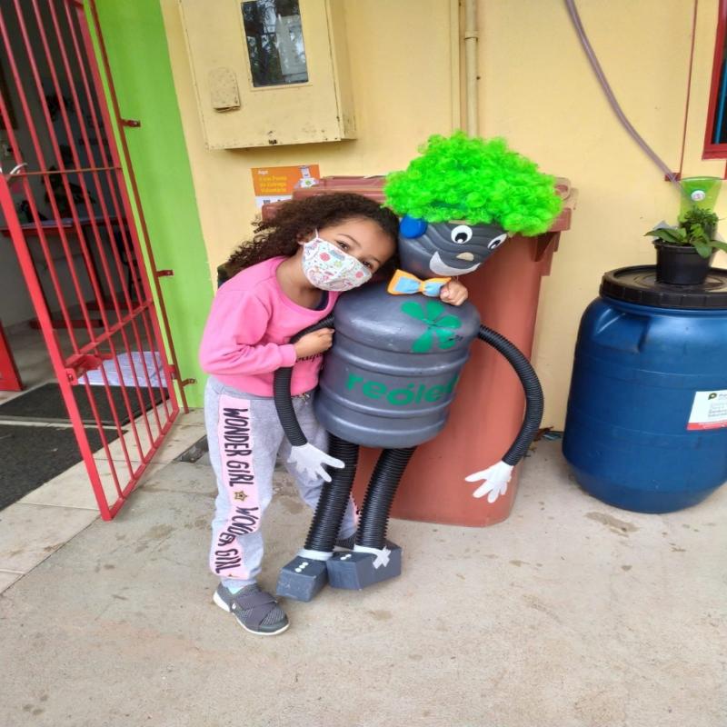 Neim Dona Cota é campeã na Gincana do ReÓleo