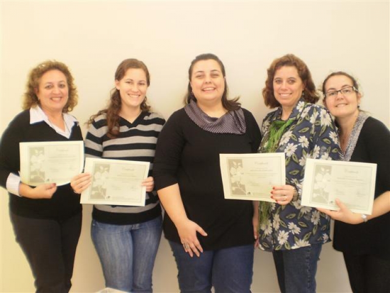 Alunas concluem primeira Oficina de Artesanato do CREMV