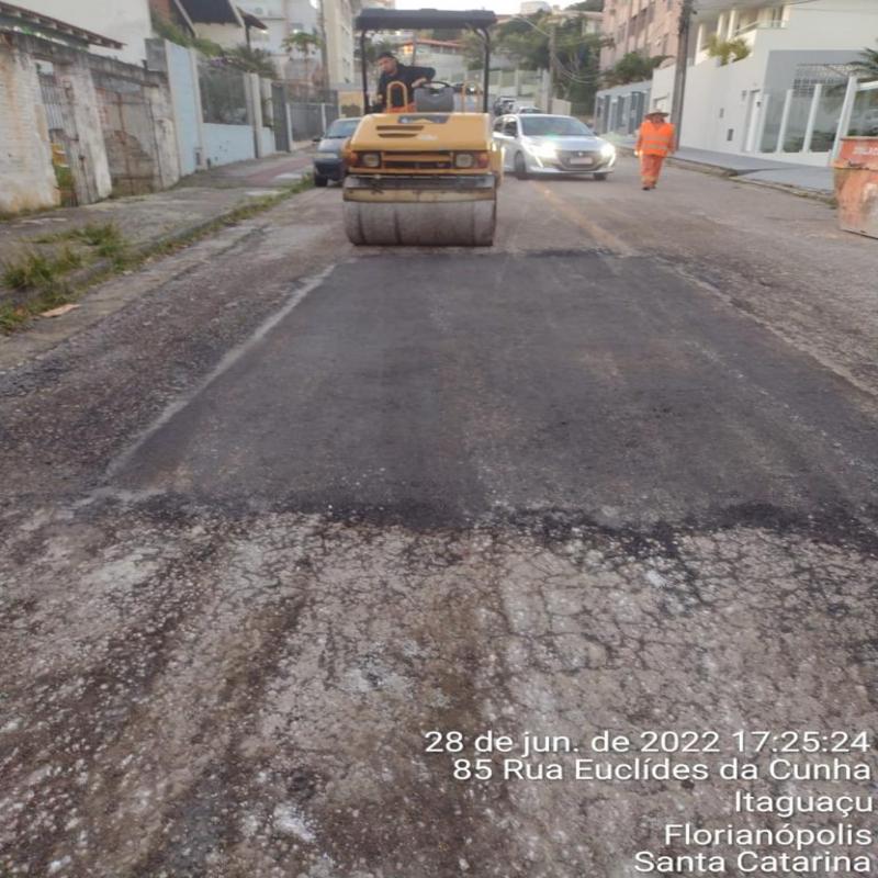 Prefeitura retoma operação tapa-buraco emergencial no Continente