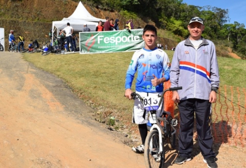 Ciclismo da Capital leva medalha de prata