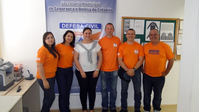Consultora de desastres naturais visita Defesa Civil