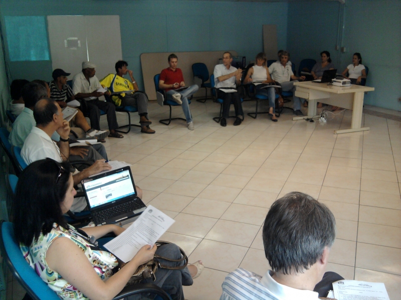 Secretaria de Habitação realiza reunião do Grupo Gestor do Maciço