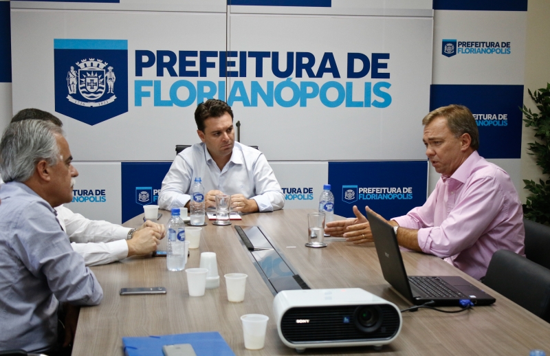 Cesar e Gean Loureiro voltam a se reunir