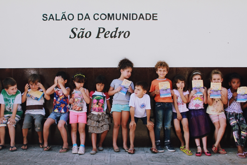 Morro da Mariquinha e Barra da Lagoa já receberam Cinema nos Bairros