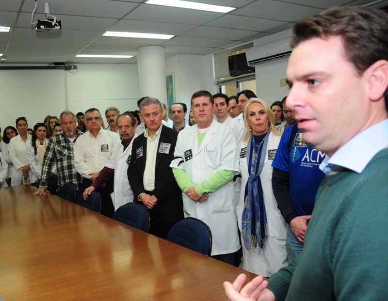 Capital exigirá diploma revalidado de médicos 