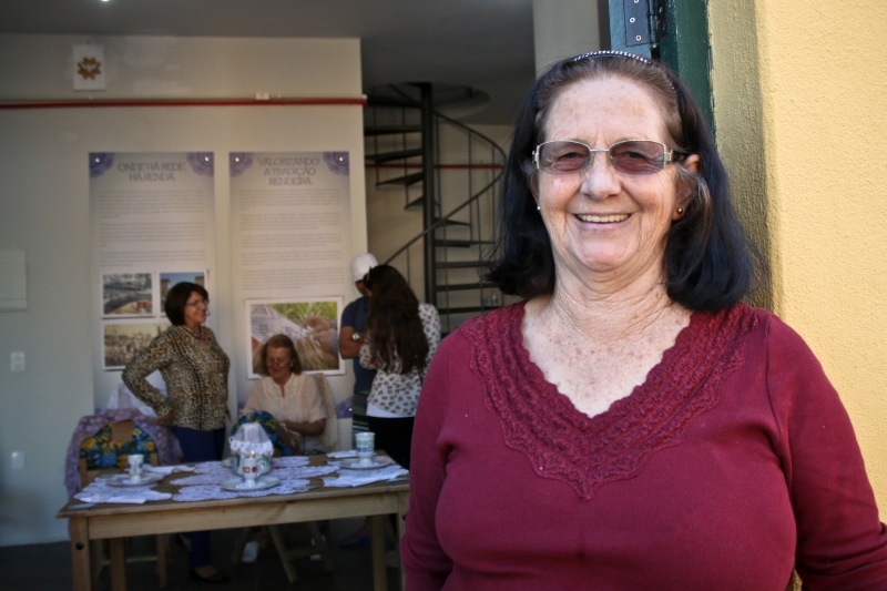 Renda de bilro: a tradição da Ilha no Mercado Público