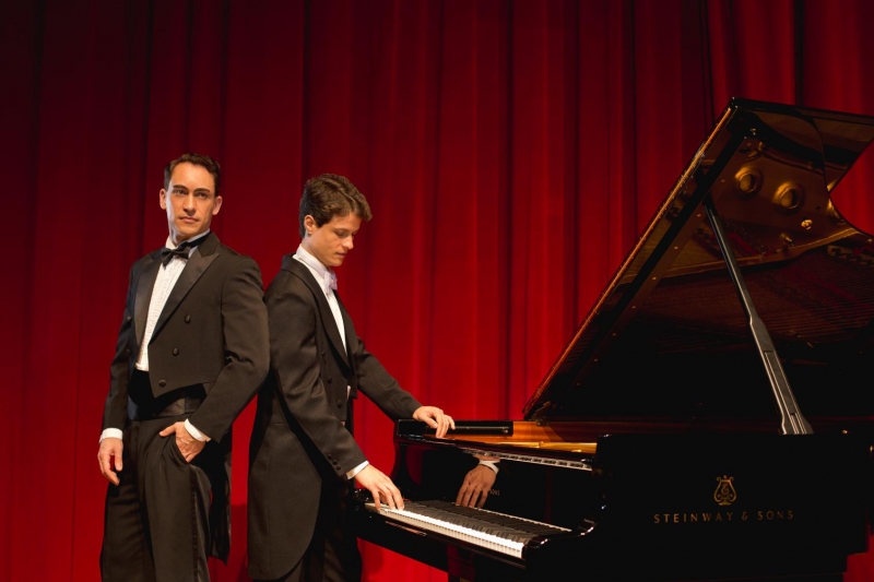 Pianistas celebram 15 anos de parceria musical