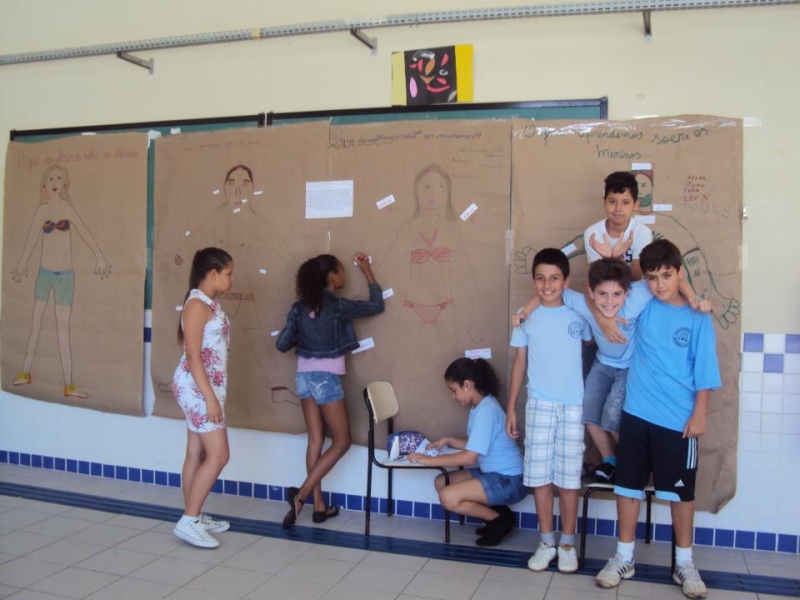 Alunos viram poetas e escritores