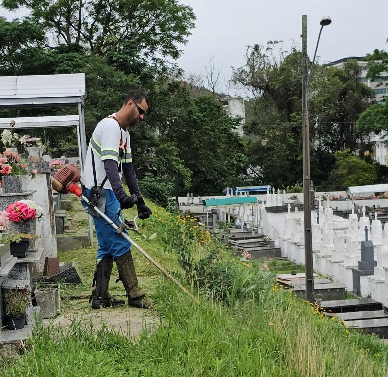 Prefeitura melhora operação e limpeza dos cemitérios municipais
